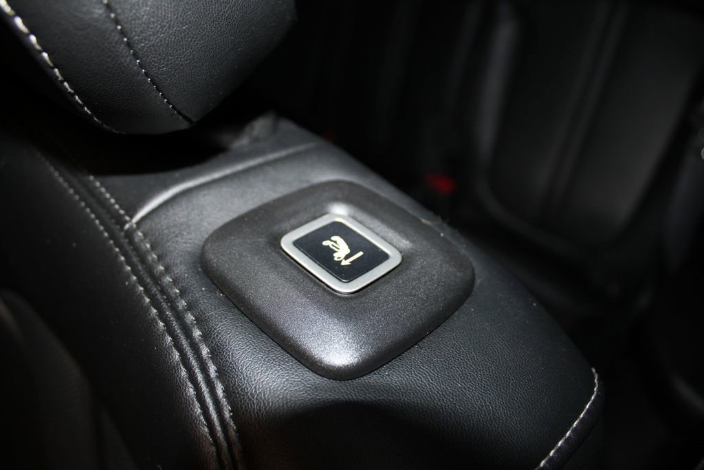 Used 2025 Jeep Wagoneer Series II image 27