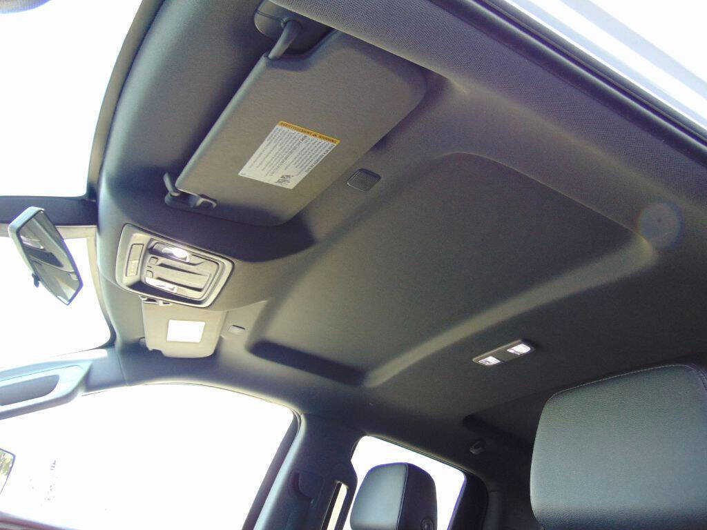 Used 2020 GMC Sierra 1500 4x4 Double Cab w/ Convenience Package image 25