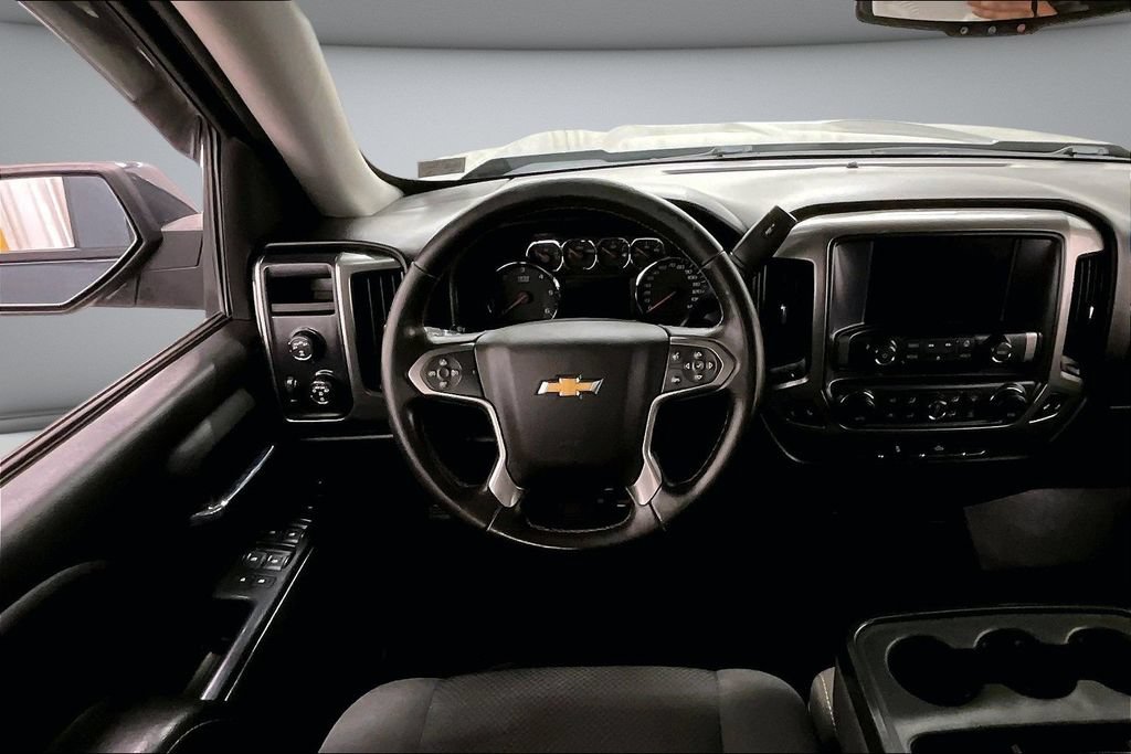 Used 2018 Chevrolet Silverado 1500 LT w/ All Star Edition AWD/4WD image 9
