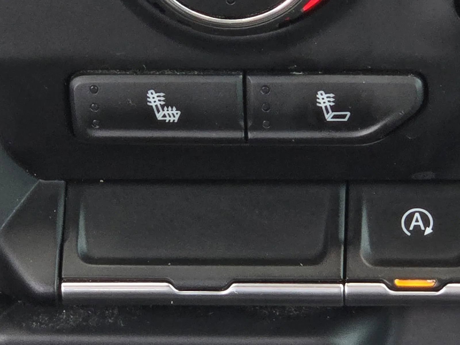 Used 2021 Chevrolet Silverado 1500 RST w/ Bed Protection Package image 17