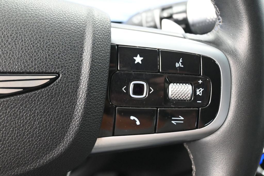 Used 2025 Genesis GV80 2.5T Standard AWD/4WD image 44
