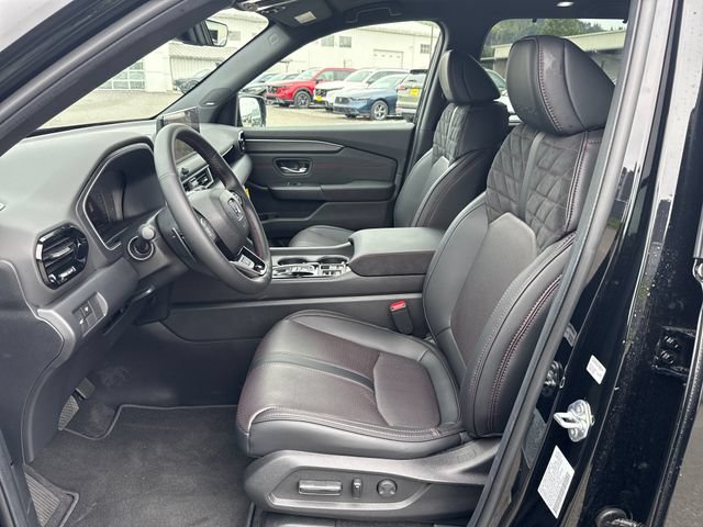 Used 2026 Honda Pilot Black Edition image 17
