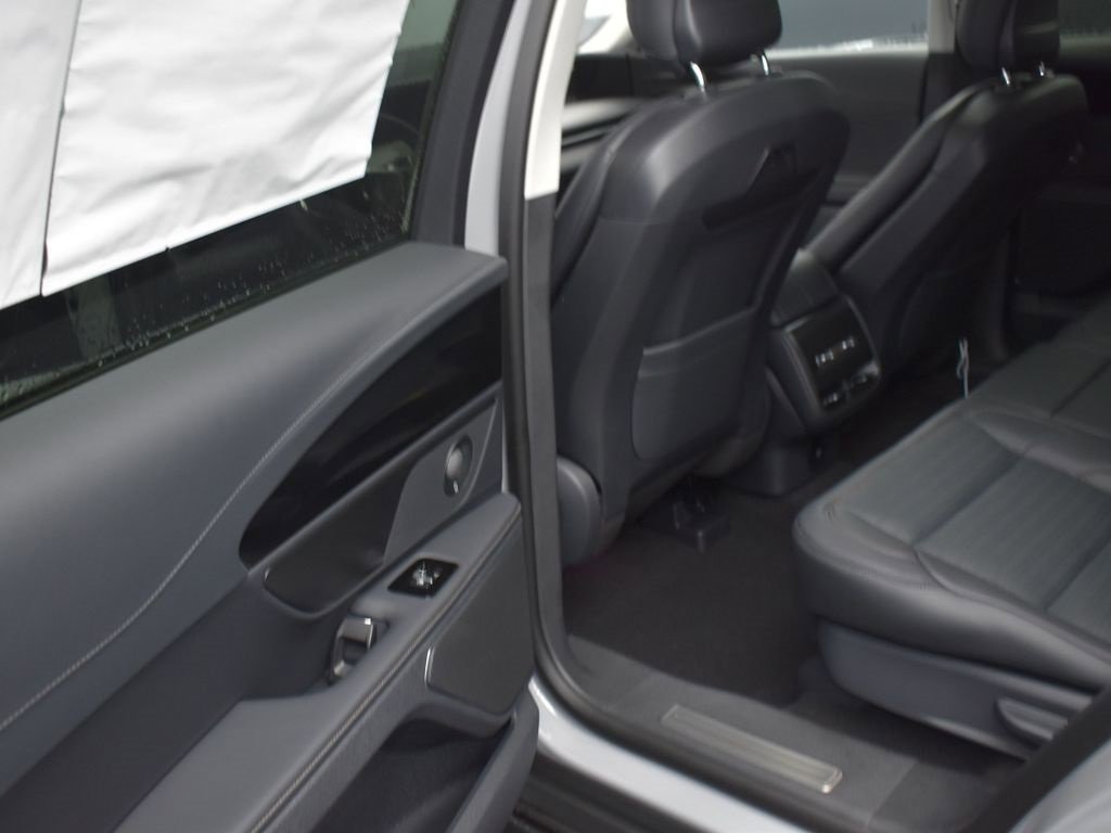 New 2026 Lincoln Nautilus Reserve w/ Jet Appearance Package image 9