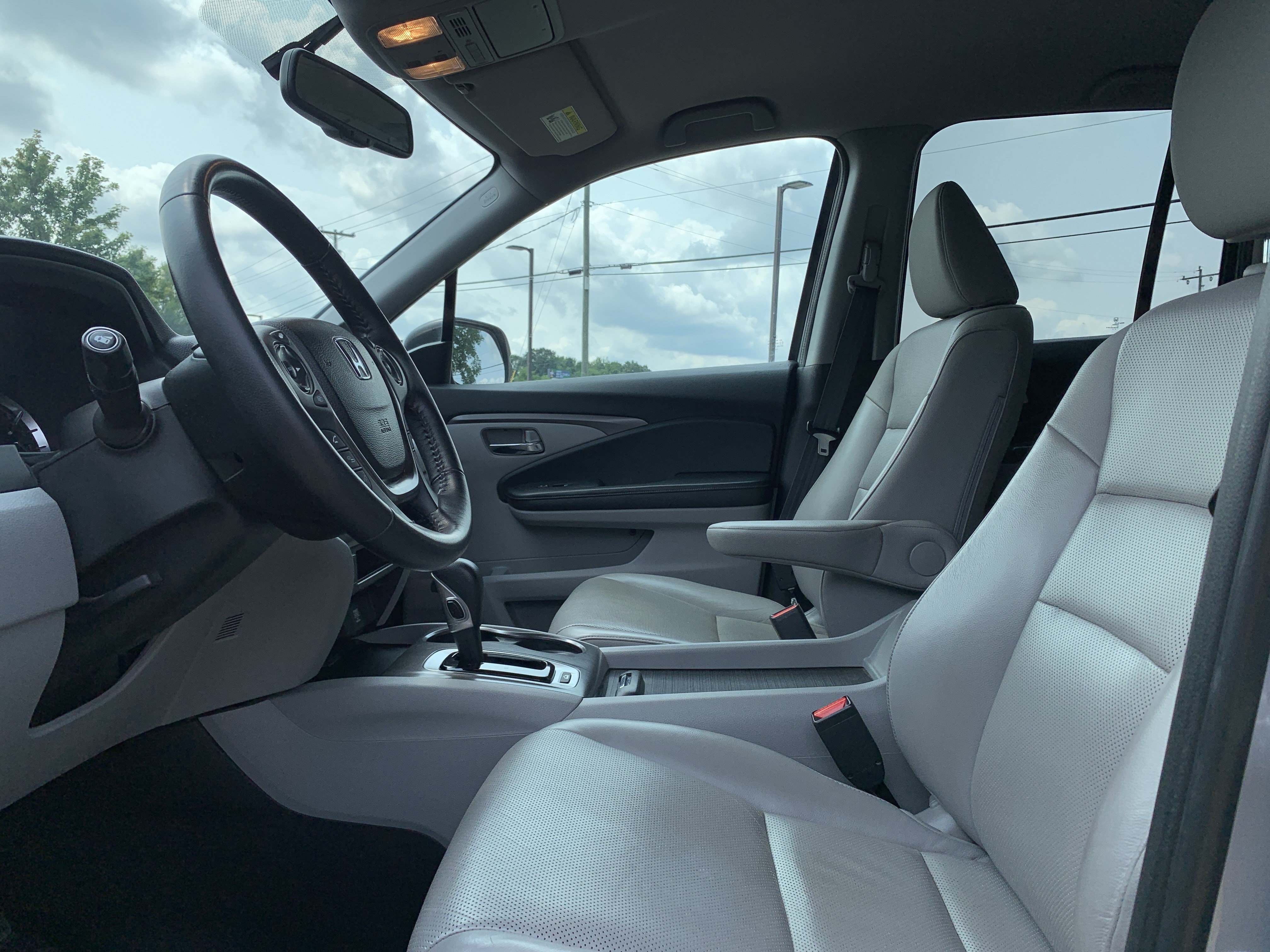 Used 2018 Honda Ridgeline RTL-T image 17