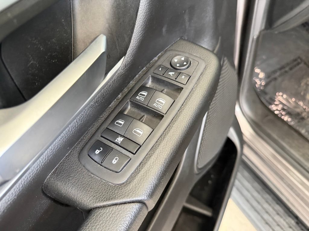 Used 2023 RAM 1500 Big Horn RWD image 38