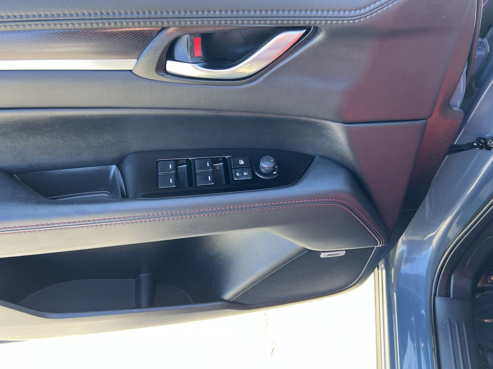 Used 2023 MAZDA CX-5 Carbon Edition image 15