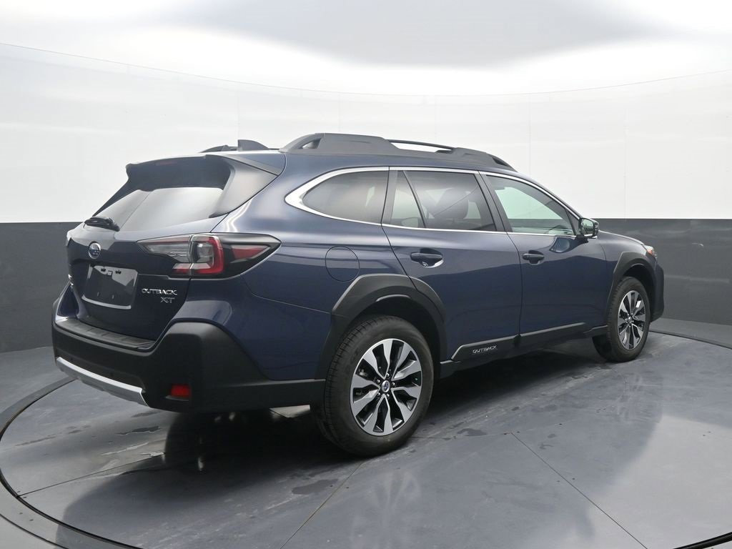 Used 2025 Subaru Outback Limited XT image 7