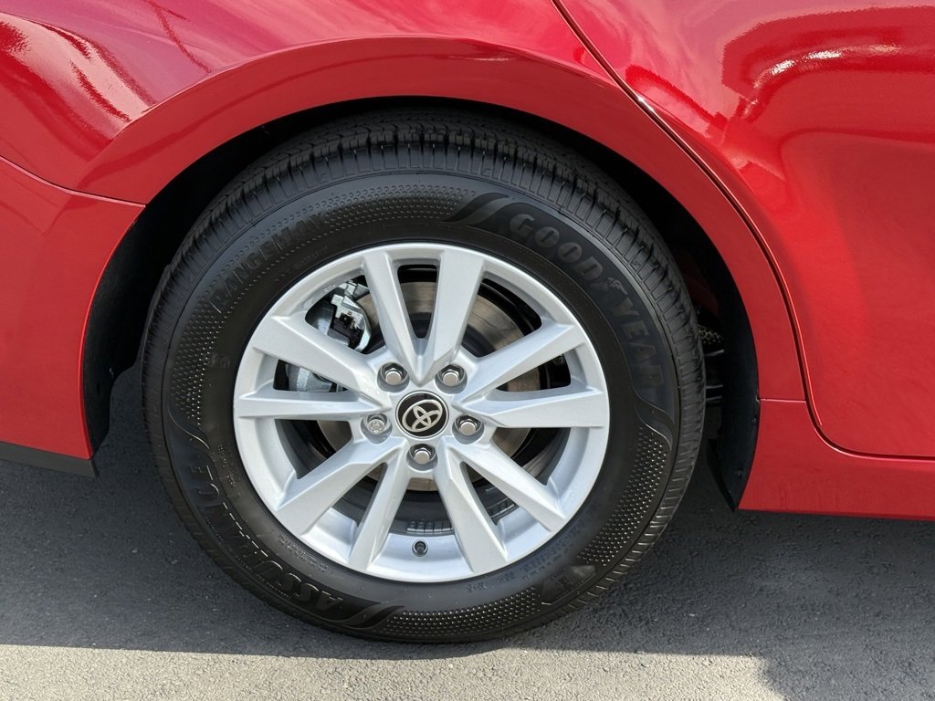 New 2026 Toyota Camry LE image 14