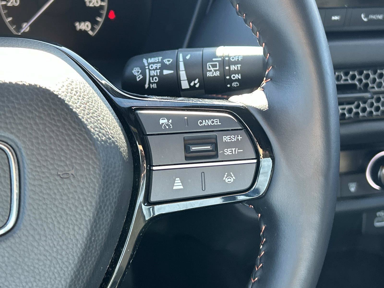 Used 2025 Honda HR-V Sport image 23