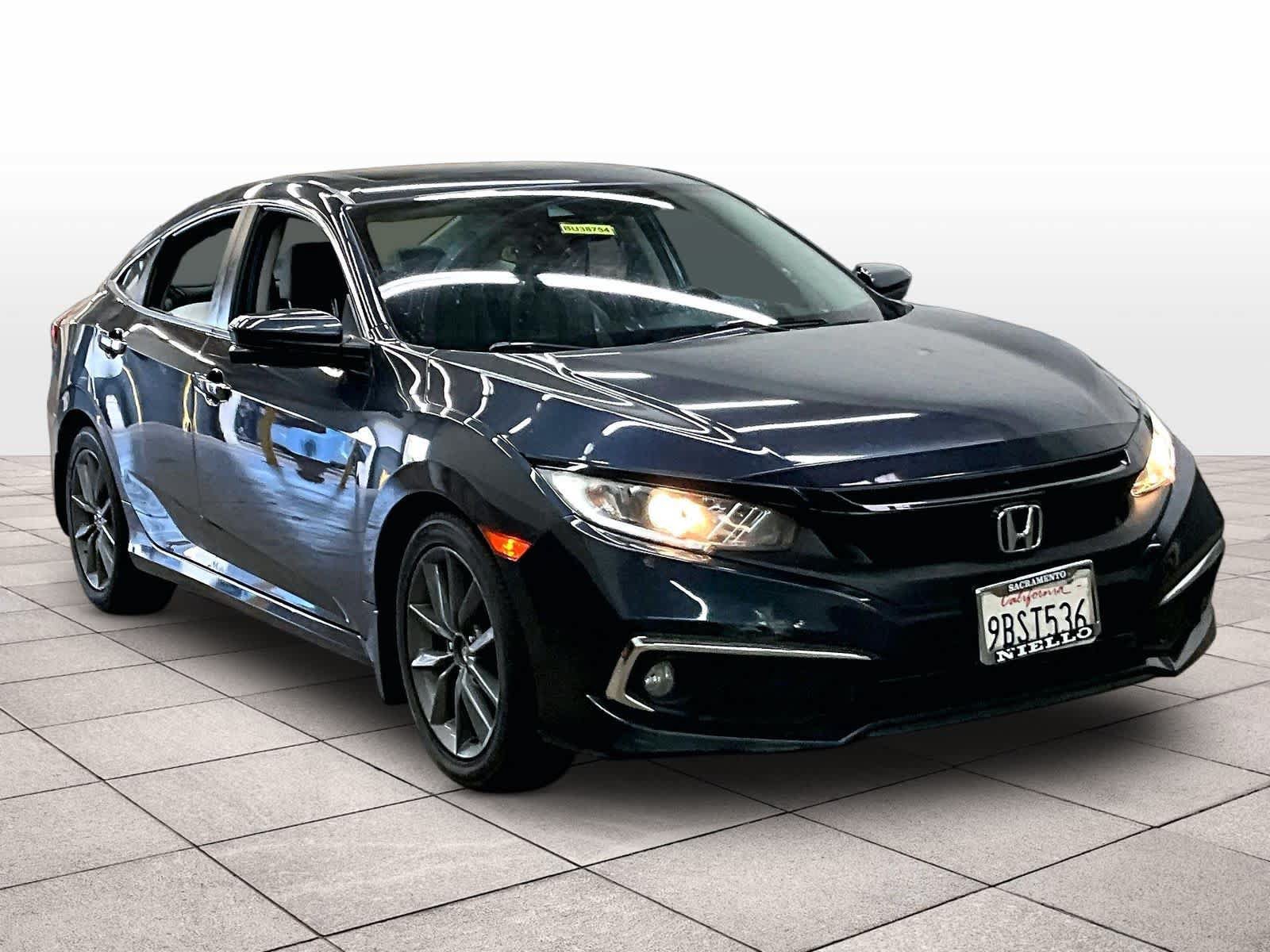 Used 2019 Honda Civic EX image 2