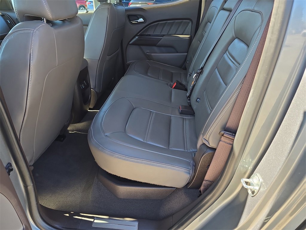 Used 2022 GMC Canyon Denali image 16