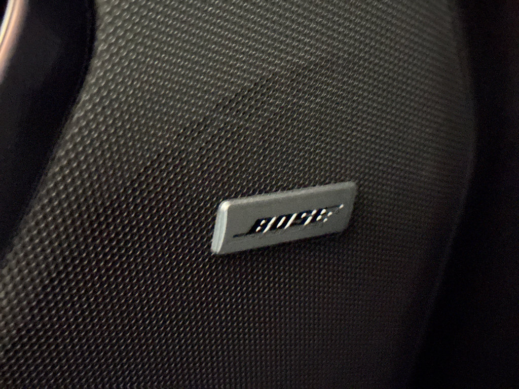 Used 2025 GMC Yukon XL Elevation w/ LPO, Elevation Black Package image 38