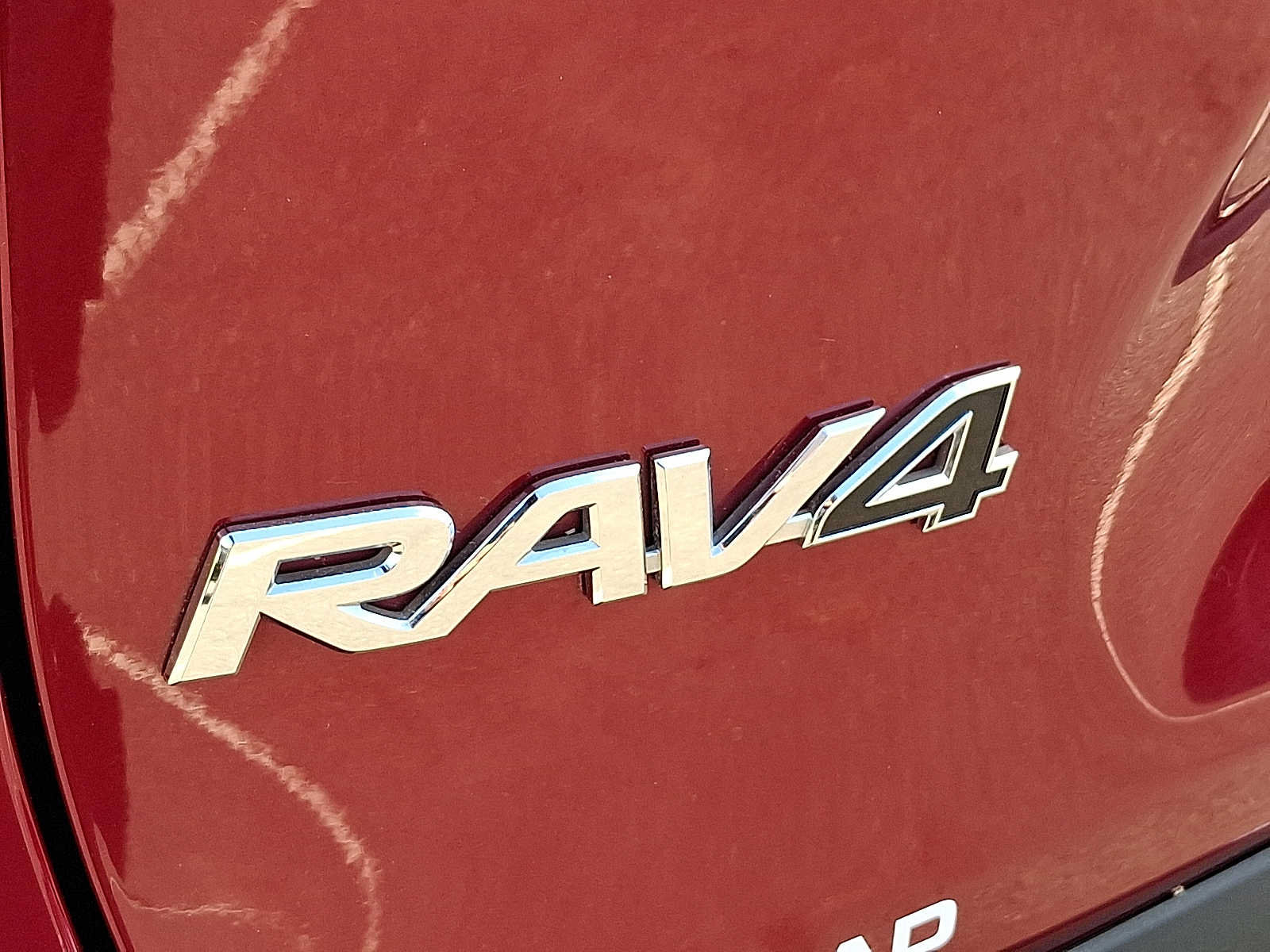 Used 2021 Toyota RAV4 XLE AWD/4WD image 31