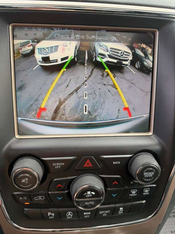 Used 2017 Jeep Grand Cherokee Limited AWD/4WD image 28
