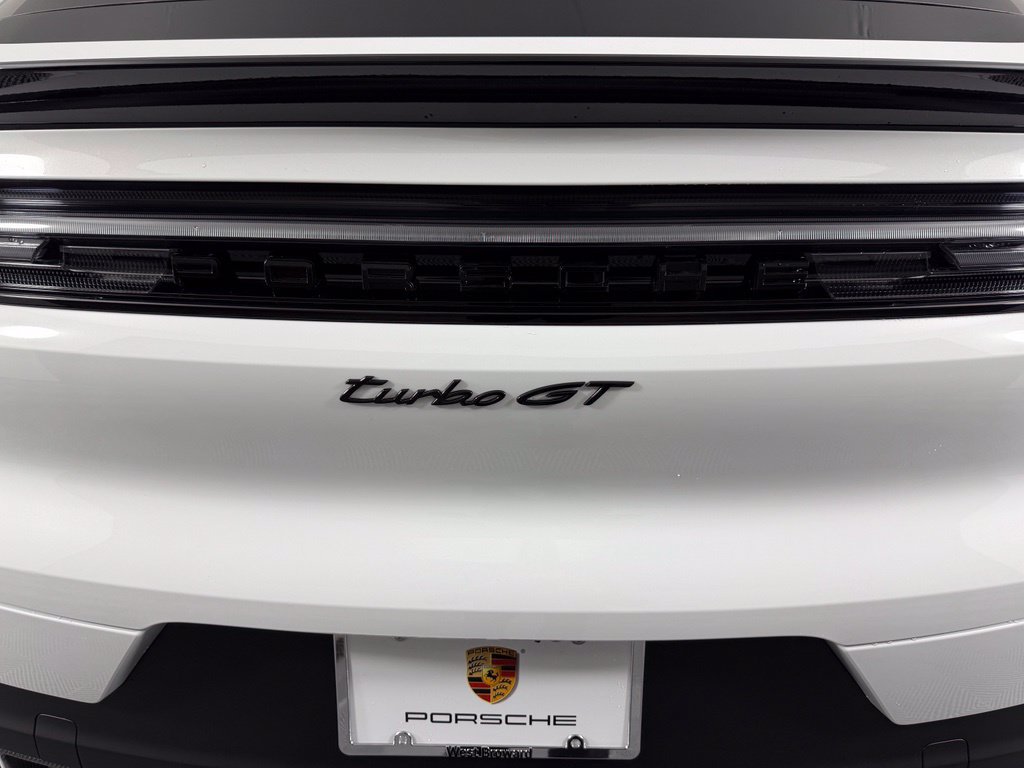 New 2027 Porsche Cayenne Turbo GT AWD/4WD image 15