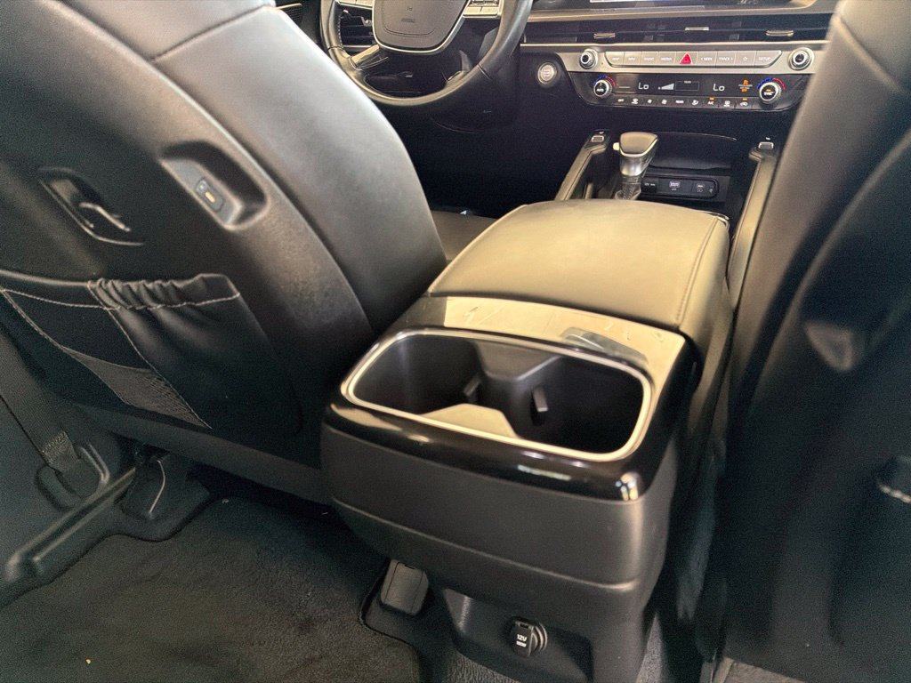 Used 2024 Kia Telluride S FWD image 32