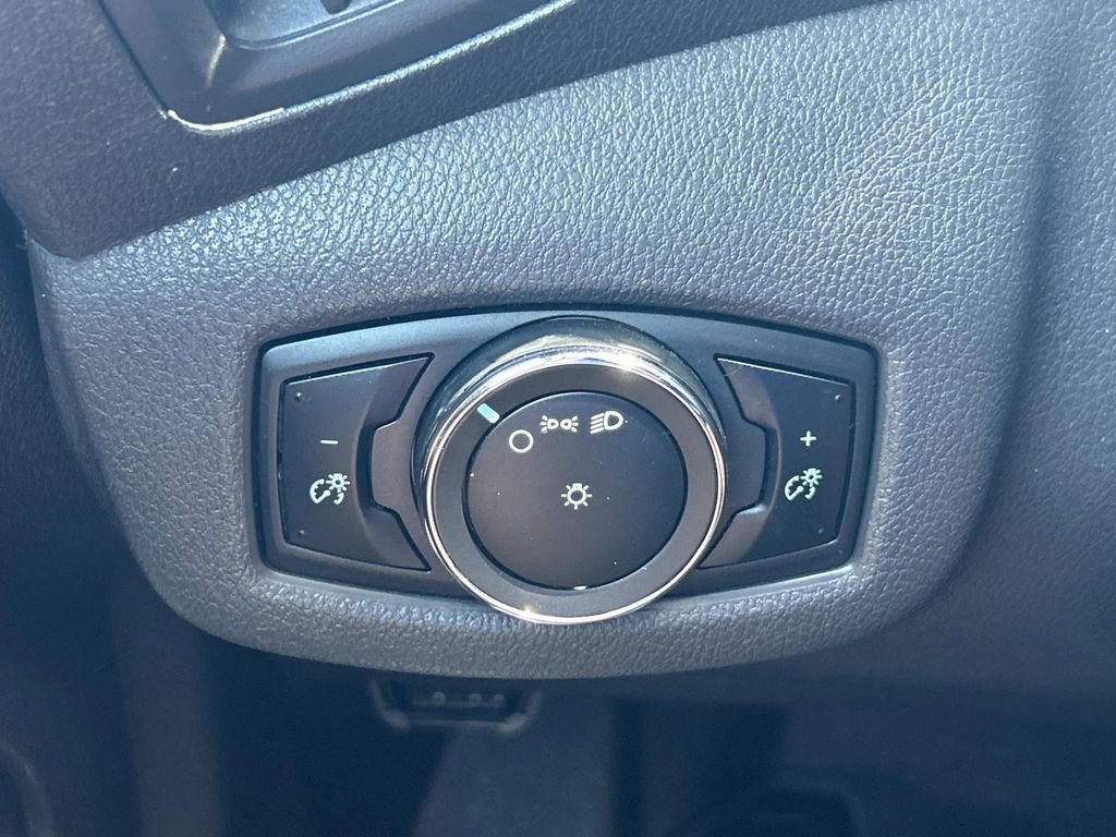 Used 2018 Ford Transit Connect XL FWD image 29