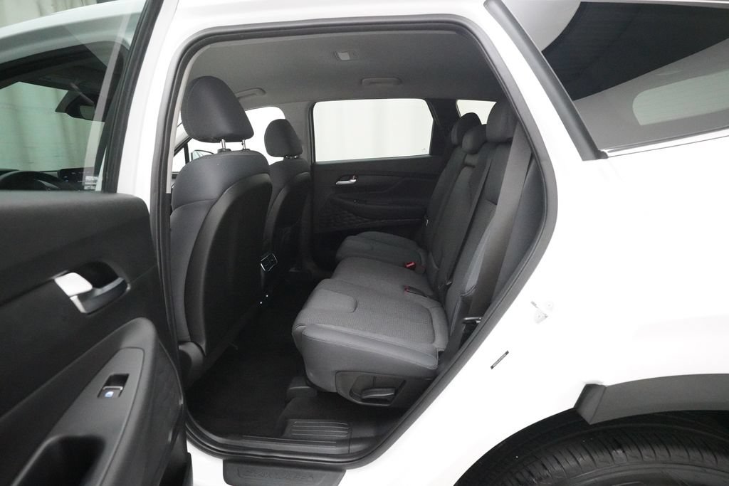 Used 2023 Hyundai Santa Fe SE FWD image 15