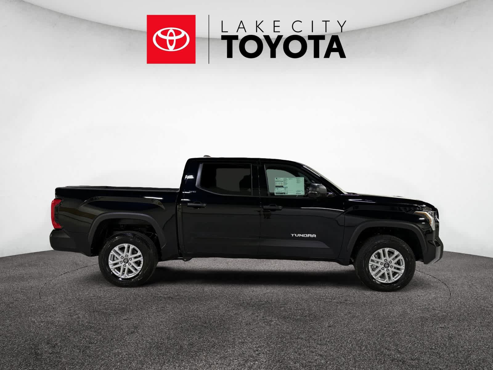 New 2026 Toyota Tundra SR5 AWD/4WD image 7