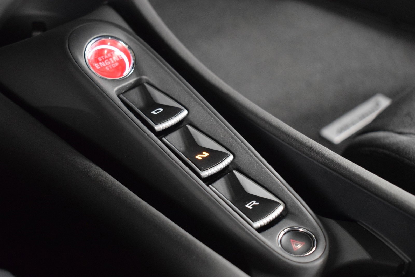 Used 2023 McLaren Artura image 29