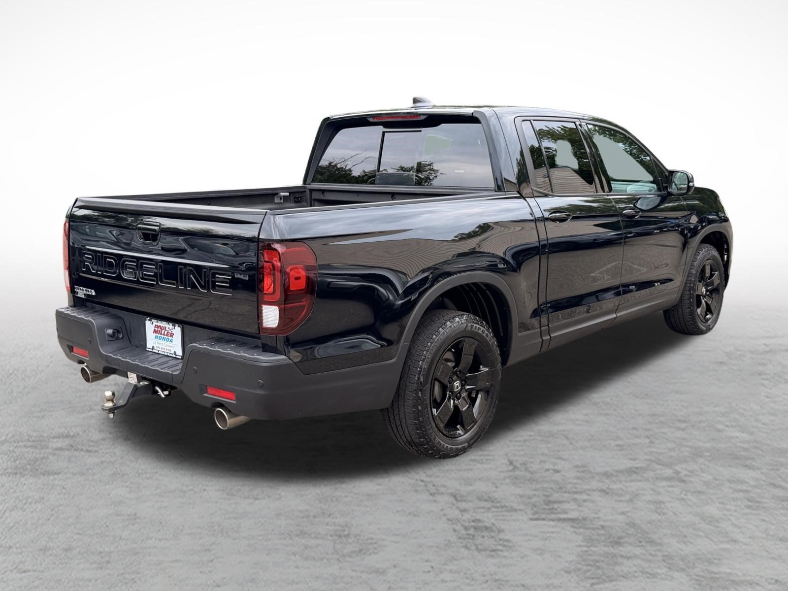 Used 2024 Honda Ridgeline Black Edition image 6