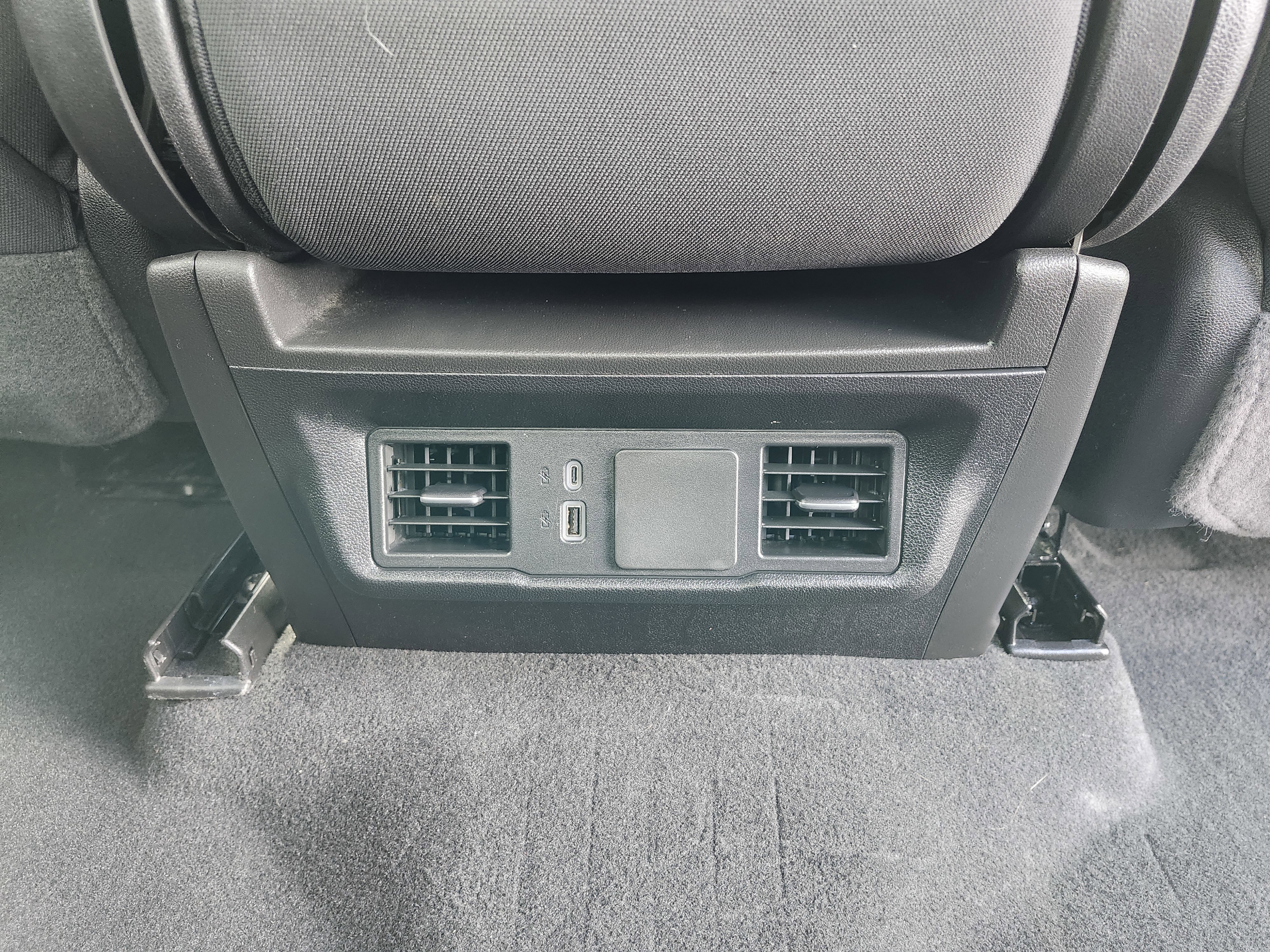 Used 2024 Chevrolet Silverado 1500 Custom AWD/4WD image 21