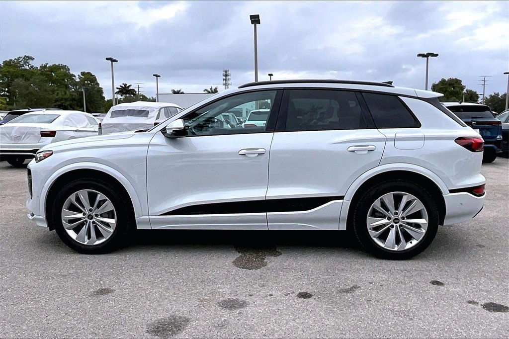 Used 2025 Audi Q6 e-tron Premium Plus w/ Premium Plus image 8