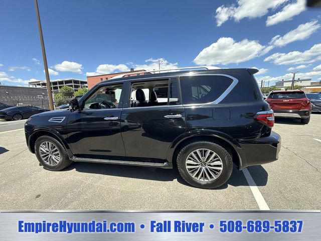 Used 2024 Nissan Armada SL w/ Captain's Chairs Package AWD/4WD image 12