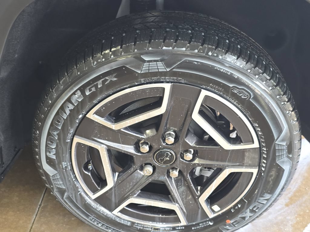 New 2026 Jeep Cherokee Laredo AWD/4WD image 32