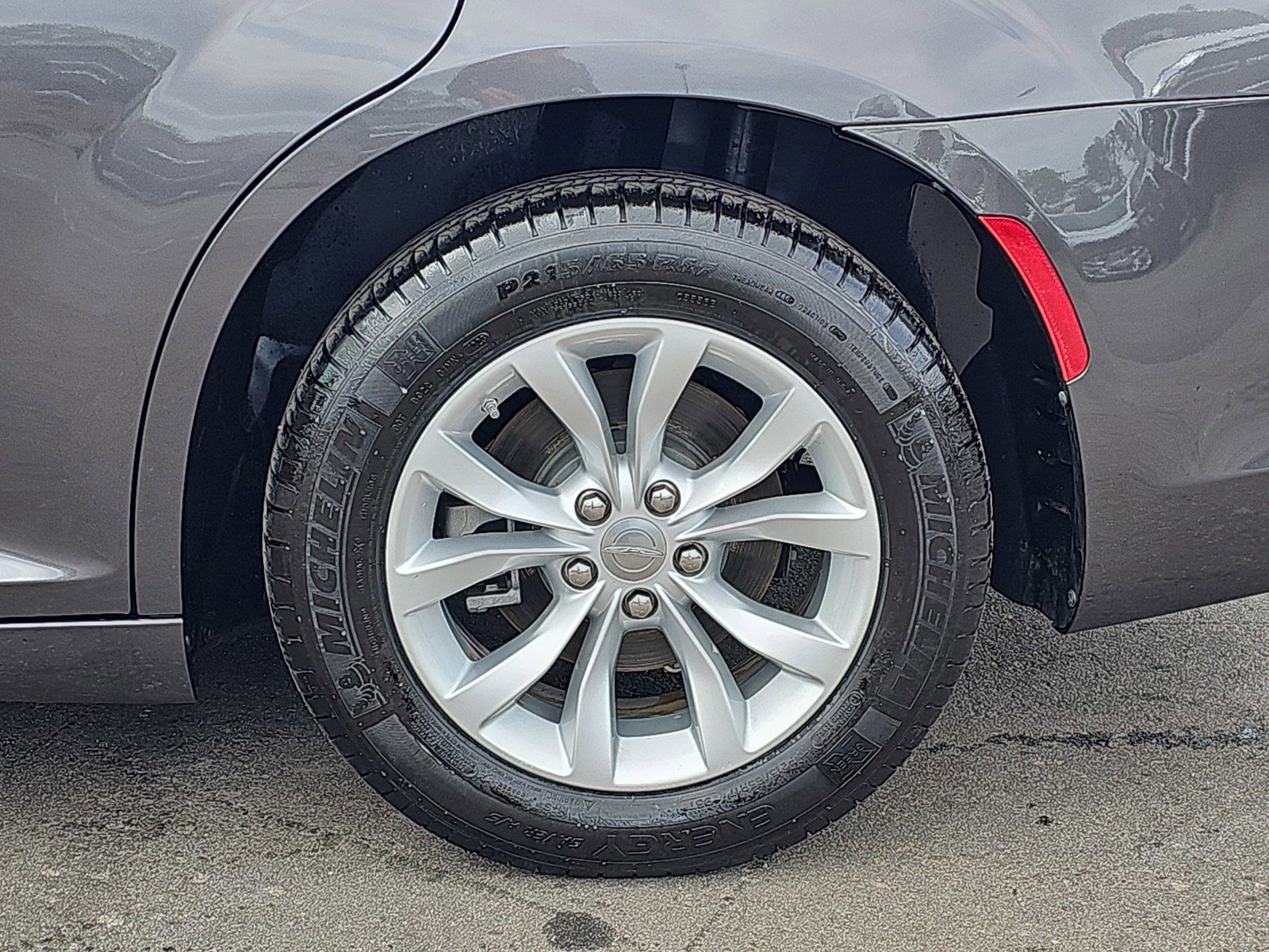 Used 2023 Chrysler 300 Touring RWD image 33