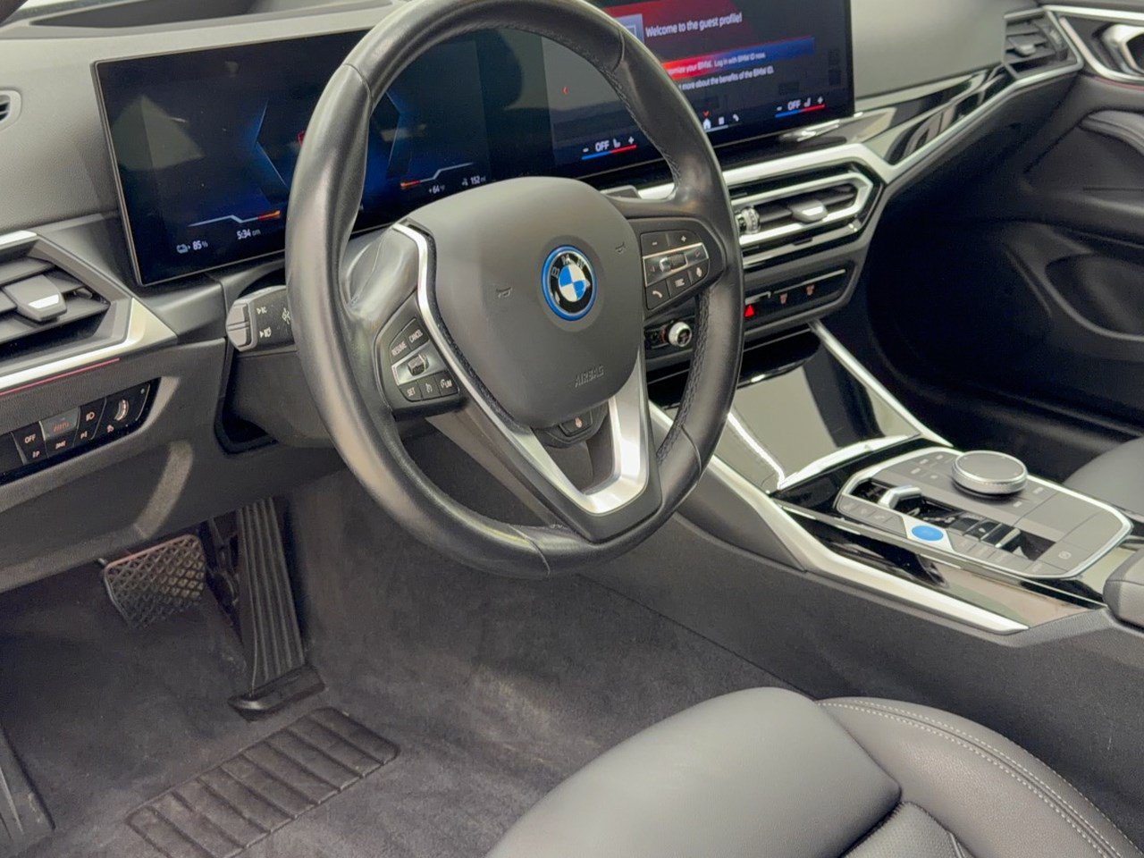 Certified 2024 BMW i4 eDrive35 w/ Premium Package RWD image 4