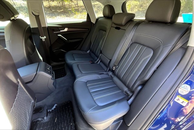 Used 2025 Audi Q5 2.0T Premium w/ Convenience Plus Package image 22