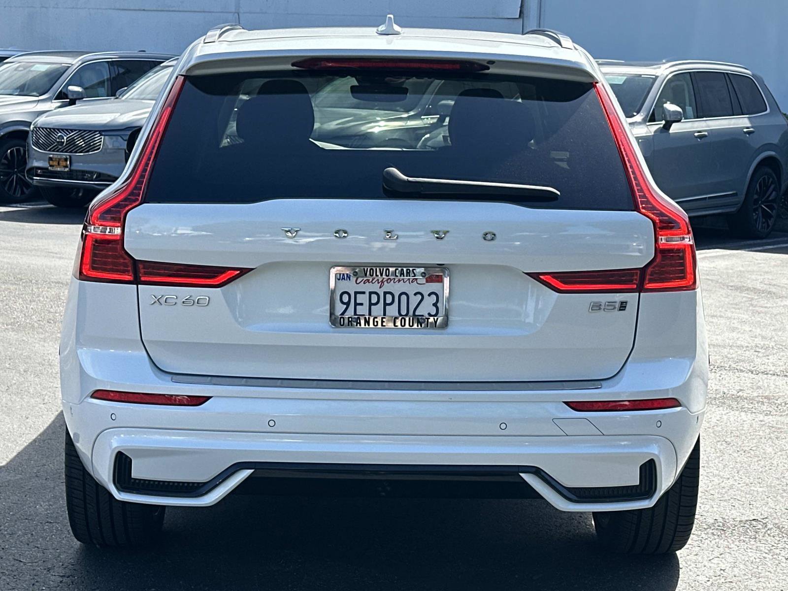 Certified 2023 Volvo XC60 B5 Ultimate image 5