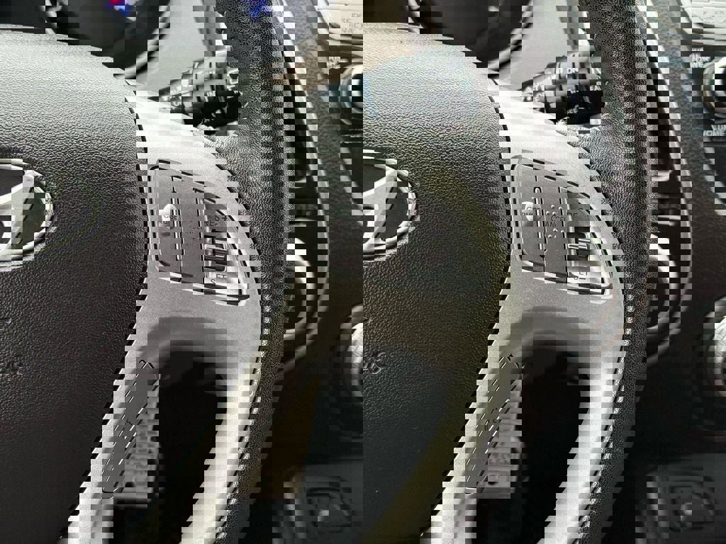 Used 2013 Hyundai Tucson GLS image 21