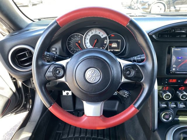Used 2019 Toyota 86 TRD SE RWD image 28