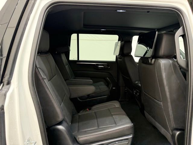 New 2025 Chevrolet Suburban RST w/ RST Capability Package image 27