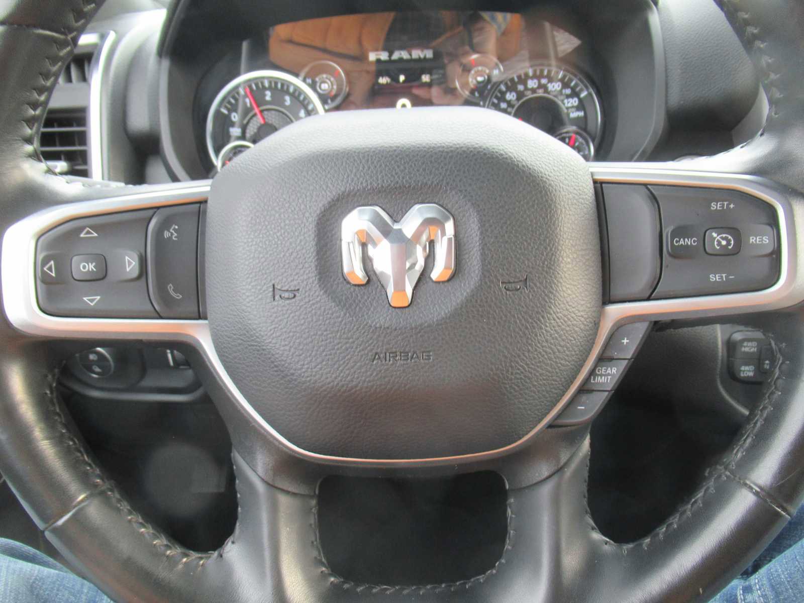 Used 2024 RAM 2500 Big Horn image 26