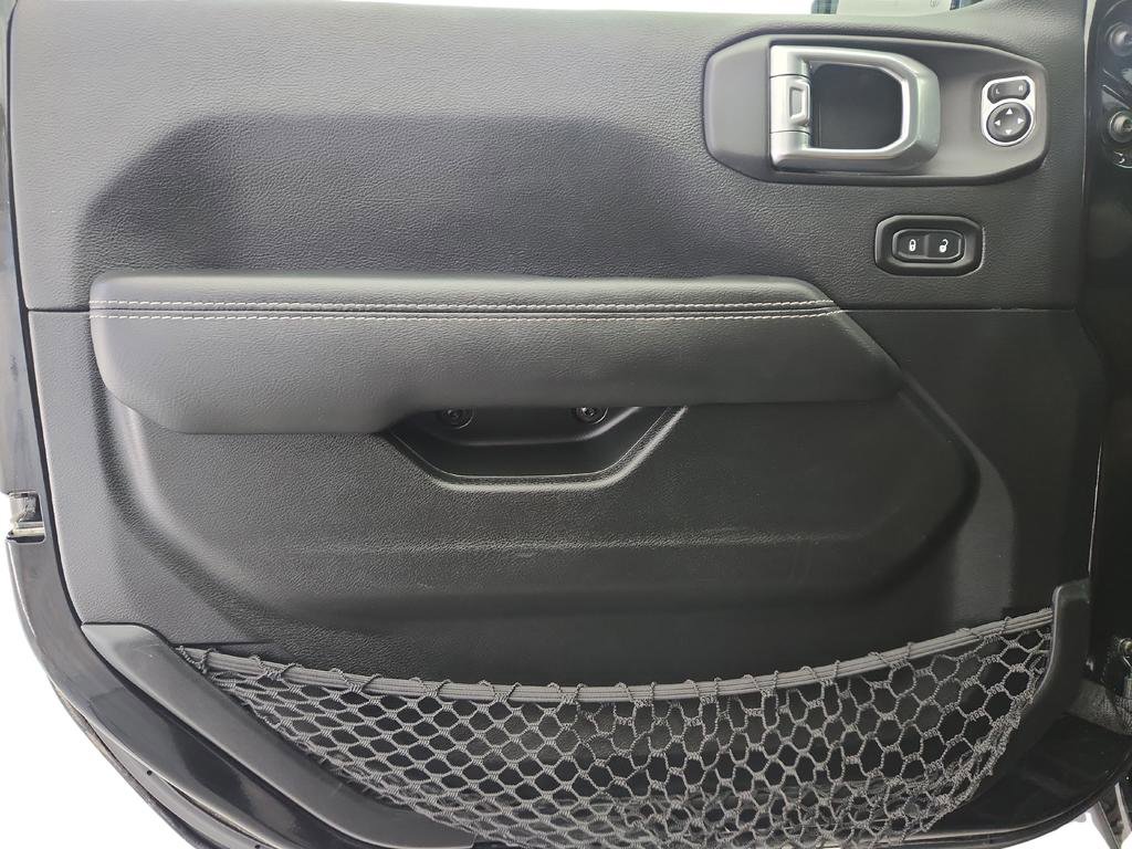 Used 2021 Jeep Wrangler Rubicon image 22