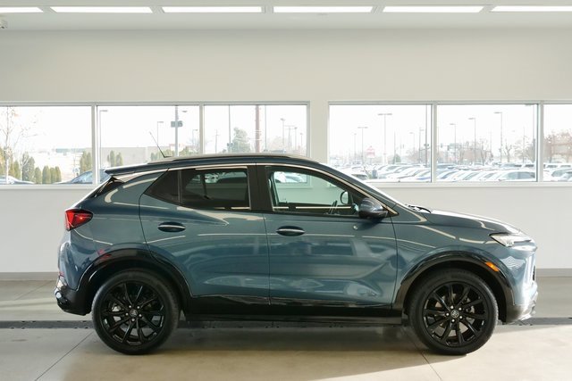 Used 2025 Buick Encore GX Sport Touring w/ Experience Buick Package image 7