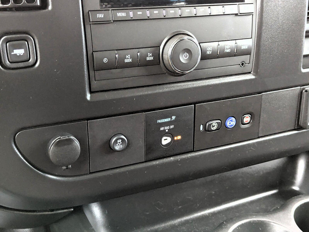 Certified 2025 Chevrolet Express 2500 w/ Driver Convenience Package RWD image 46