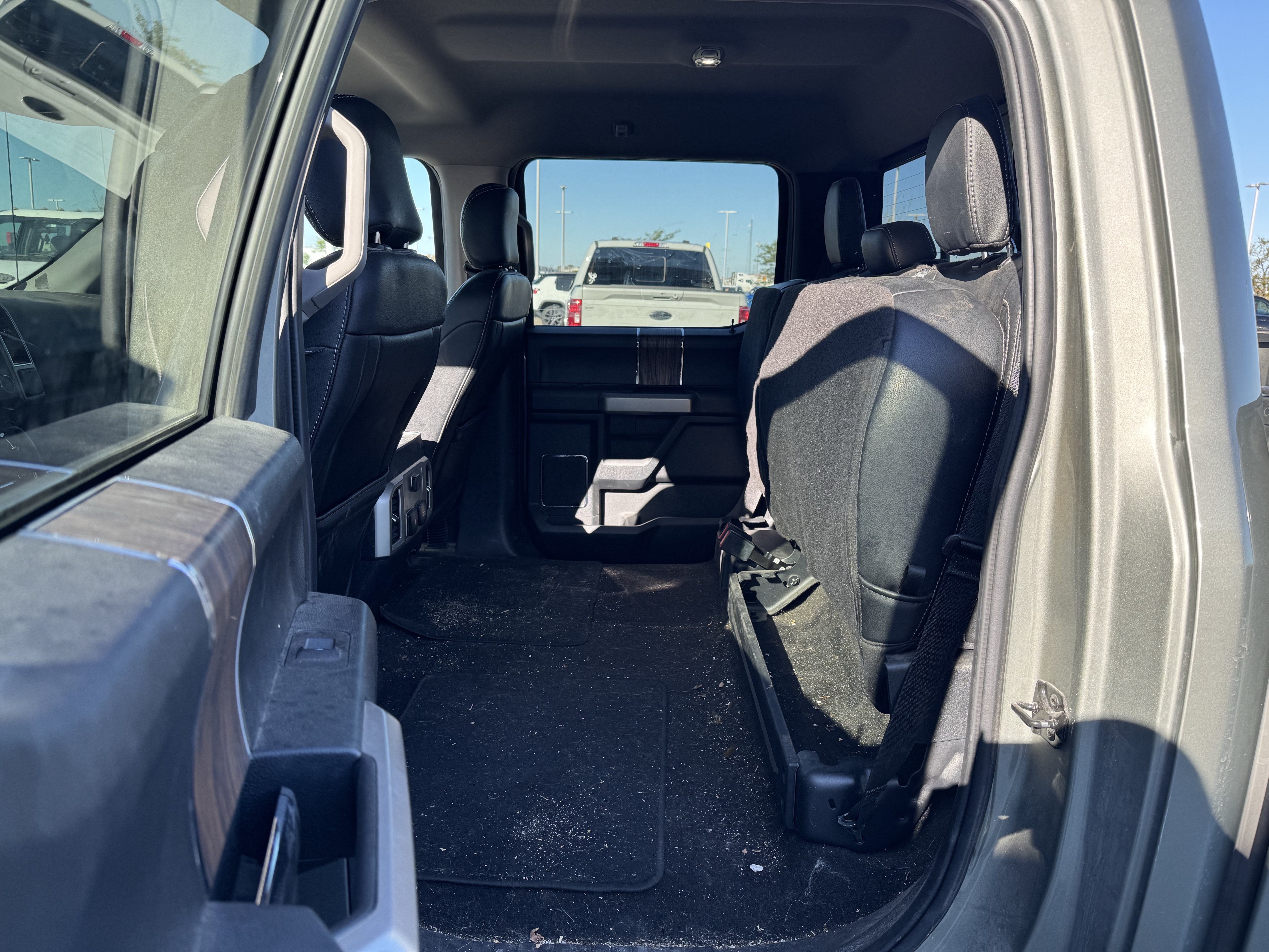Used 2020 Ford F150 Lariat AWD/4WD image 9