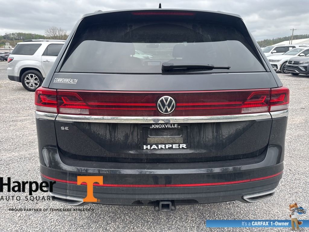 Used 2024 Volkswagen Atlas SE image 4