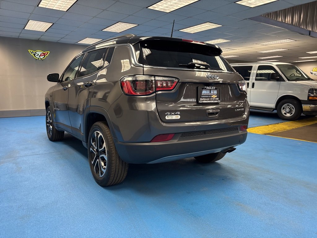 Used 2022 Jeep Compass Limited image 10