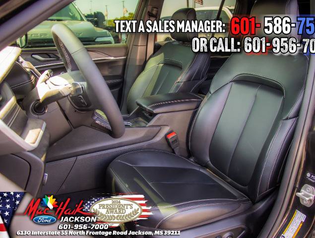 Used 2024 Jeep Grand Cherokee Limited w/ Trailer Tow Package AWD/4WD image 7
