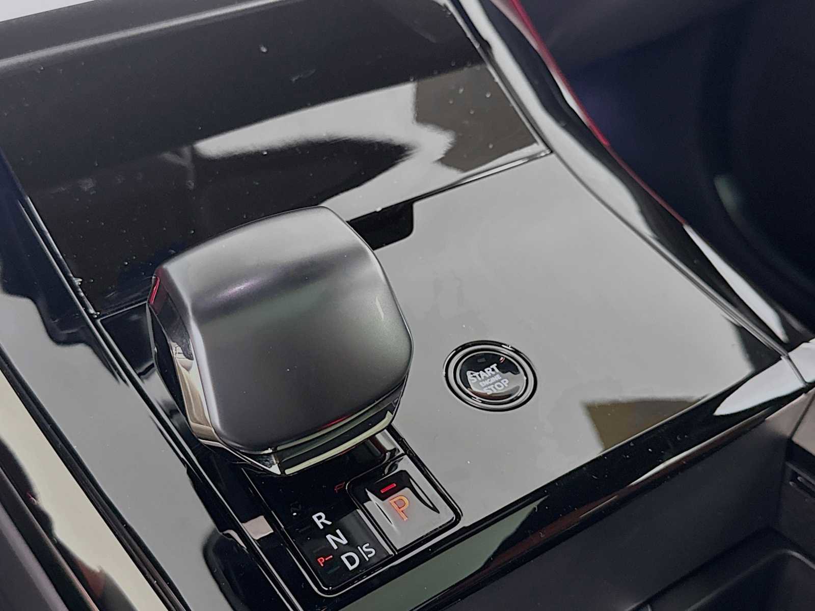 New 2026 Land Rover Range Rover Sport SV image 19