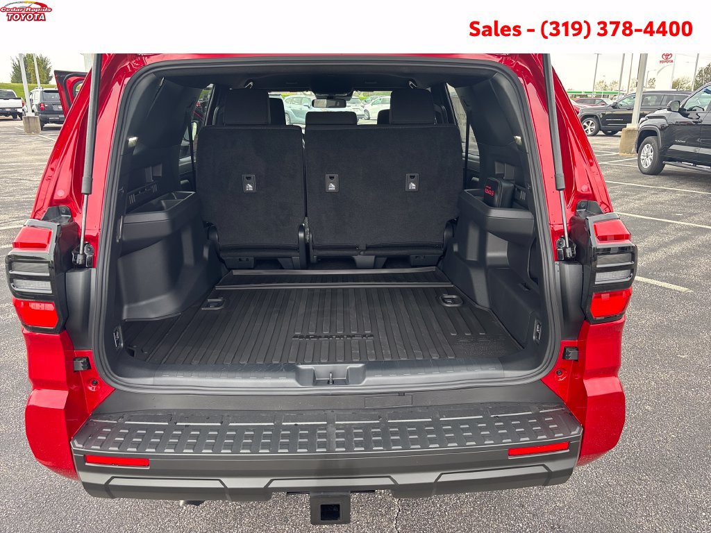 New 2026 Toyota 4Runner SR5 AWD/4WD image 11