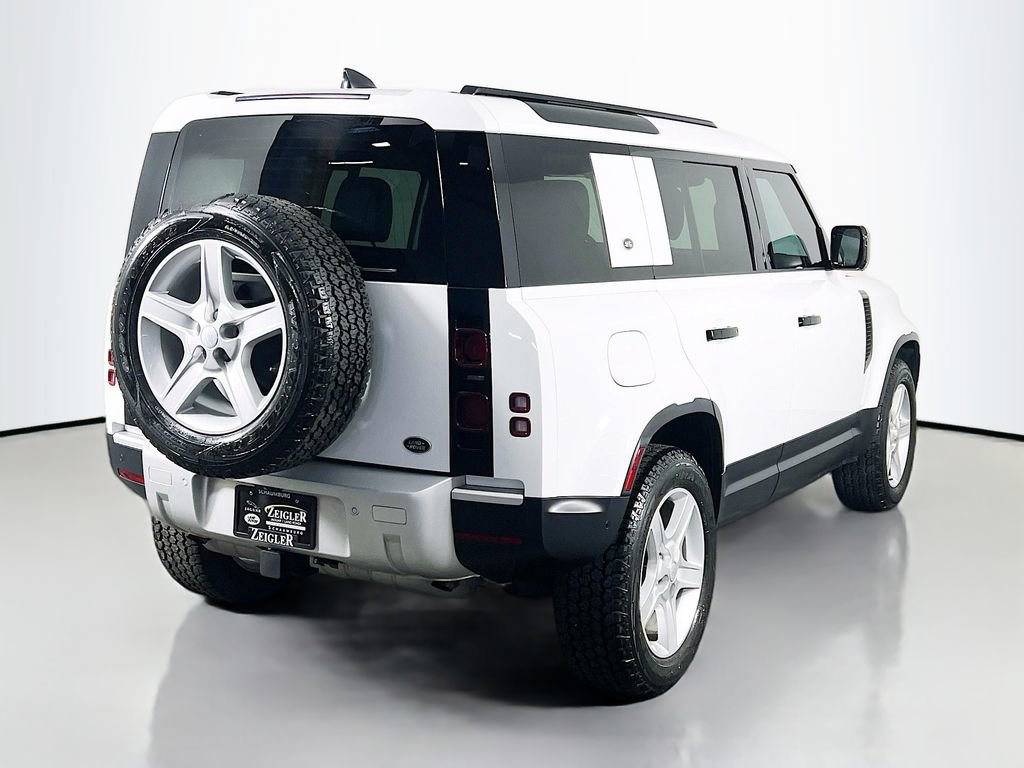 Used 2023 Land Rover Defender 110 SE image 5