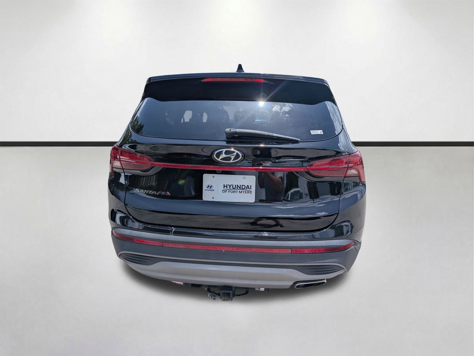 Used 2021 Hyundai Santa Fe SE FWD image 5