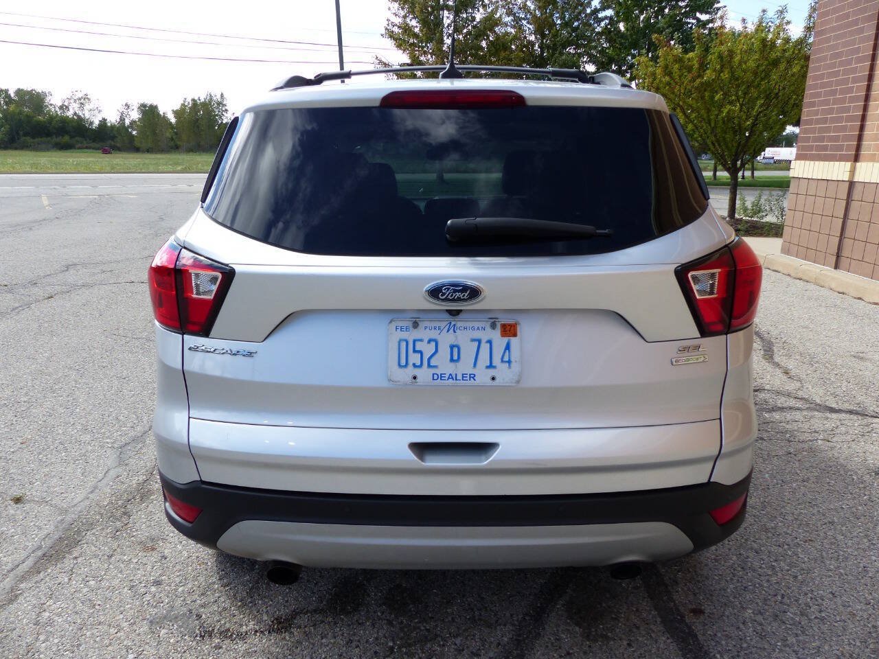 Used 2019 Ford Escape SEL FWD image 7