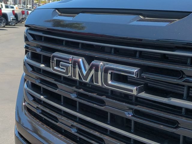 New 2026 GMC Sierra 1500 Elevation w/ LPO, Elevation Black Package AWD/4WD image 33